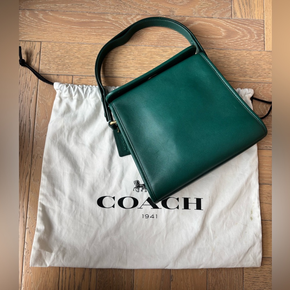 COACH Turnlock Shoulder Bag Green - Picture 6 of 16